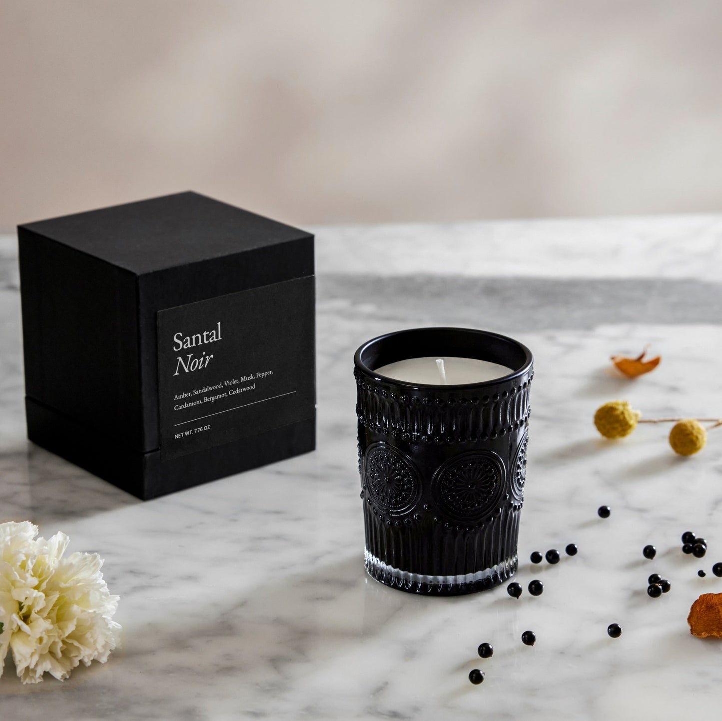 Noir Swiss Scented Glass Candle Italic